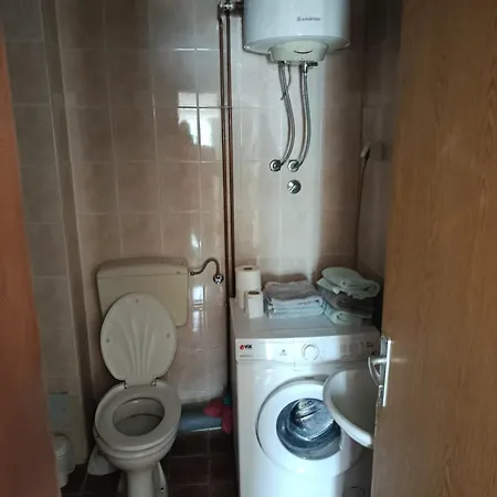 Par Apartman Donje Mladice